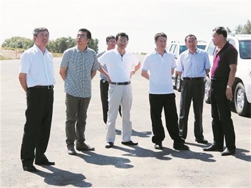 吉林省交通廳領(lǐng)導調研嫩丹高速建設工作 吉林省交通廳領(lǐng)導調研嫩丹高速建設工作